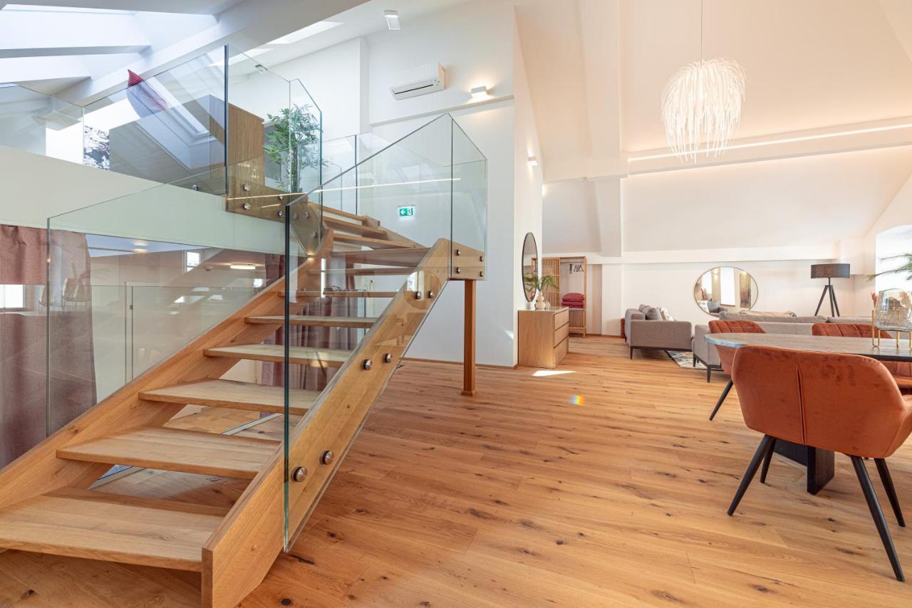 Penthouse MaxFux direkt in der Fußgängerzone 130m2 Appartement Krems an der Donau Buitenkant foto